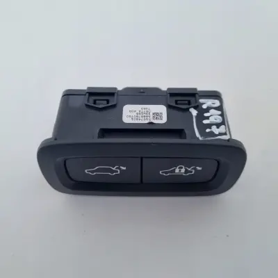 Volvo XC90 II V90 II S90 II PRZYCISK KLAPY BAGAŻNIKA 8888780750