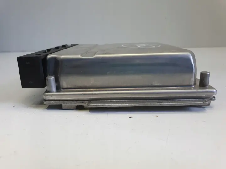Volvo S60 V70 II STEROWNIK SILNIKA komputer 0261208289