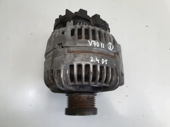 Volvo S60 I V70 II 2.4 D5 ALTERNATOR 30667787