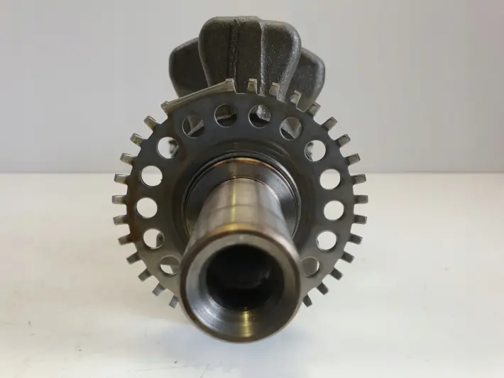 Lexus GS IV GS 300h 2.5 V6 WAŁ KORBOWY