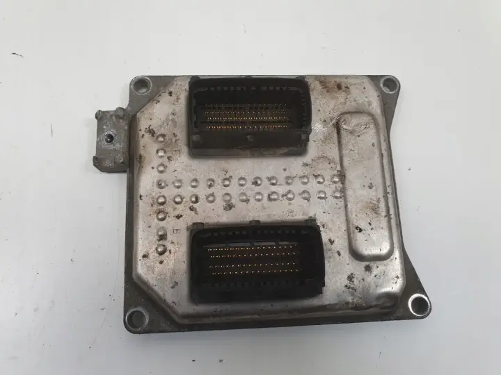 Opel Zafira B 1.6 16V STEROWNIK SILNIKA komputer 55571558 MU