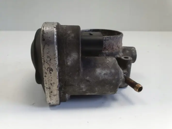 Mini One R50 R53 1.6 16V PRZEPUSTNICA 7509043