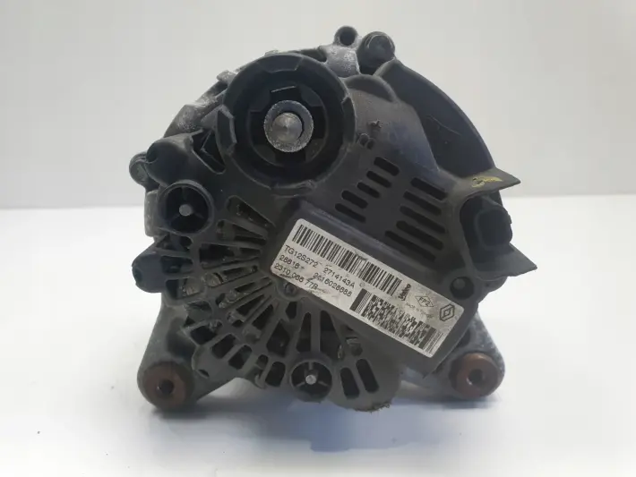 Dacia Duster II 1.0 0.9 TCe ALTERNATOR 231006677R 2714143A.