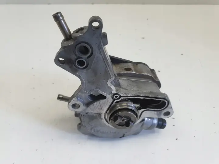 VW Passat B5 1.9 TDI POMPA VACUM wakum 038145209A