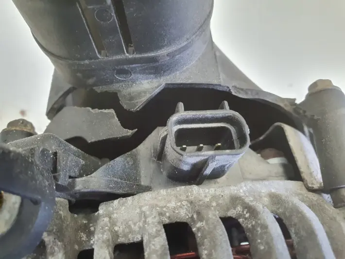 Ford Mondeo MK3 2.0 16V ALTERNATOR