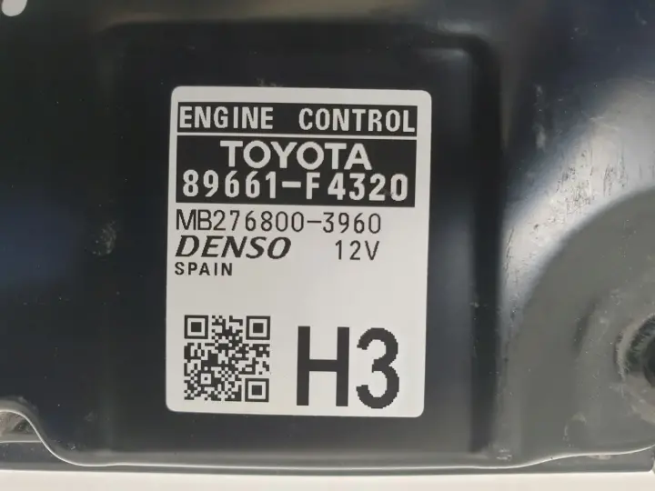 Toyota C-HR 1.8 Hybrid STEROWNIK SILNIKA komputer