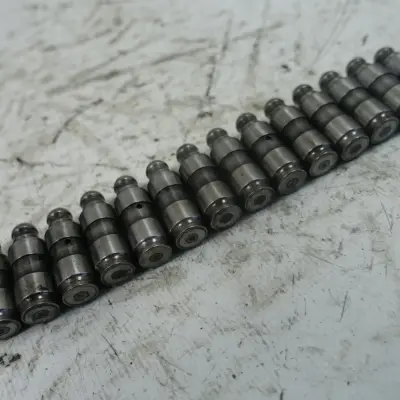 Opel Insignia 2.0 CDTI 08- POPYCHACZE ZAWOROWE