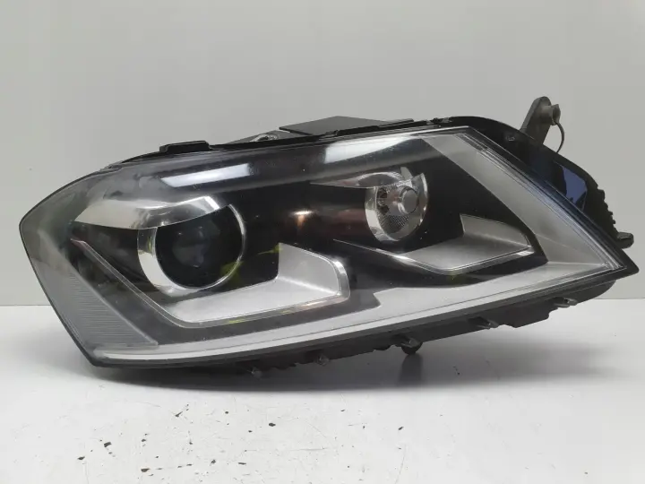 VW Passat B7 BI XENON LED PRZEDNIA LAMPA PRAWA prawy przód EUROPA 3AB941752