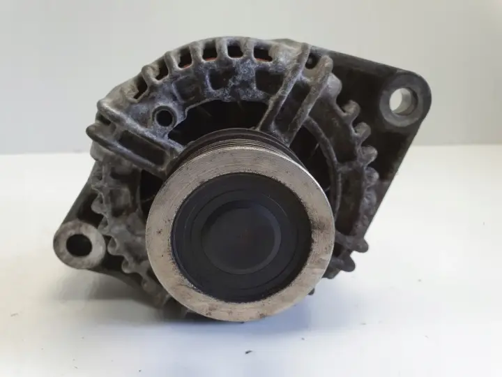 Opel Vectra C 1.9 CDTI ALTERNATOR
