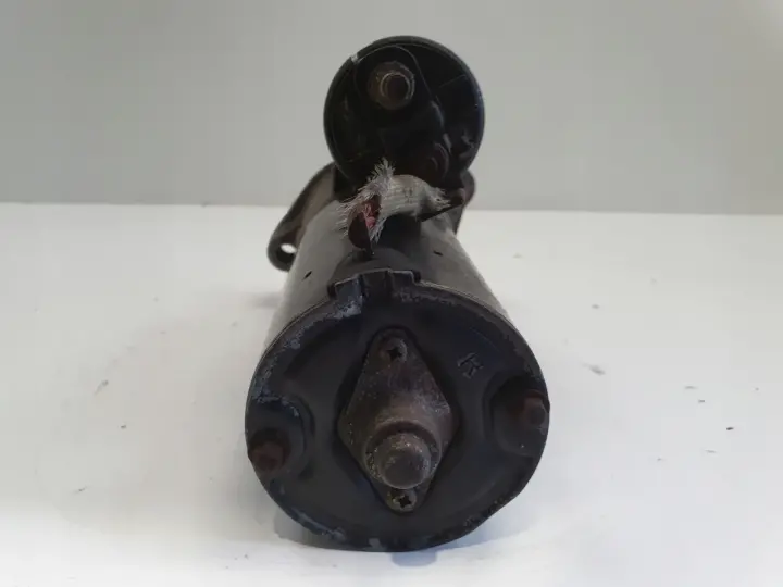 VW Passat B5 1.9 TDI ROZRUSZNIK 068911024H bosch