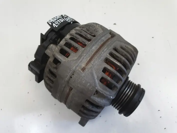 Audi A4 B5 VW Passat B5 1.9 TDI ALTERNATOR bosch 028903029B 120A