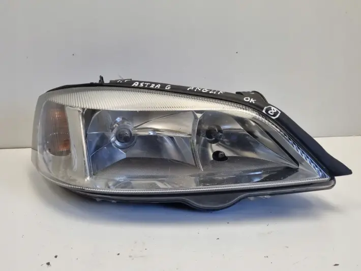 Opel Astra II G 98-04r PRZEDNIA LAMPA LEWA lewy przód 13132458 ANGLIK