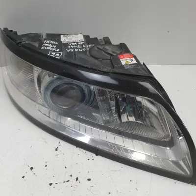Volvo S40 II V50 LIFT PRZEDNIA LAMPA PRAWA prawy przód EUROPA 31299588