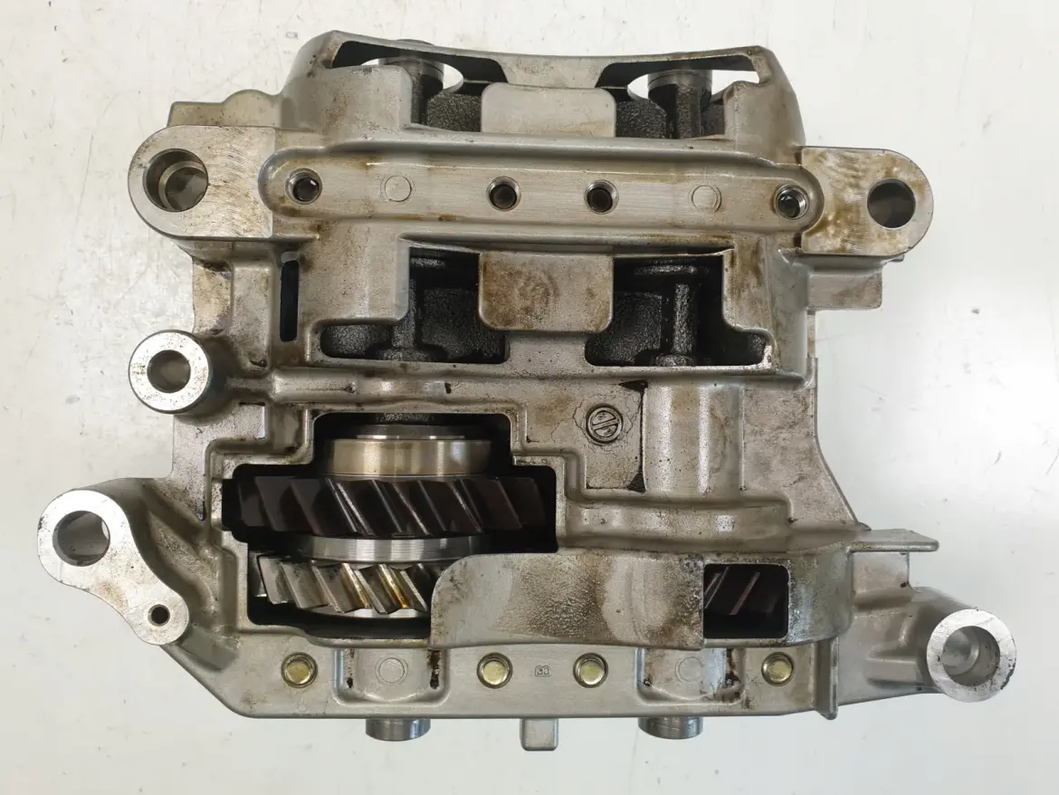 Lexus IS IS300h 2.5 WAŁKI BALANSOWE