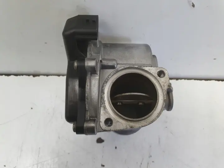 Renault Megane III 1.5 DCI PRZEPUSTNICA 8200614985