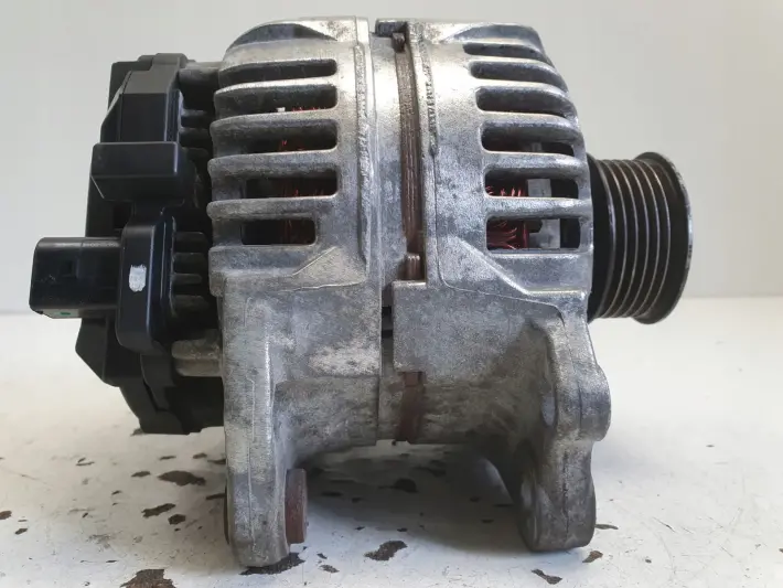 Skoda Octavia I 1.6 16V ALTERNATOR bosch 06A903026 90A