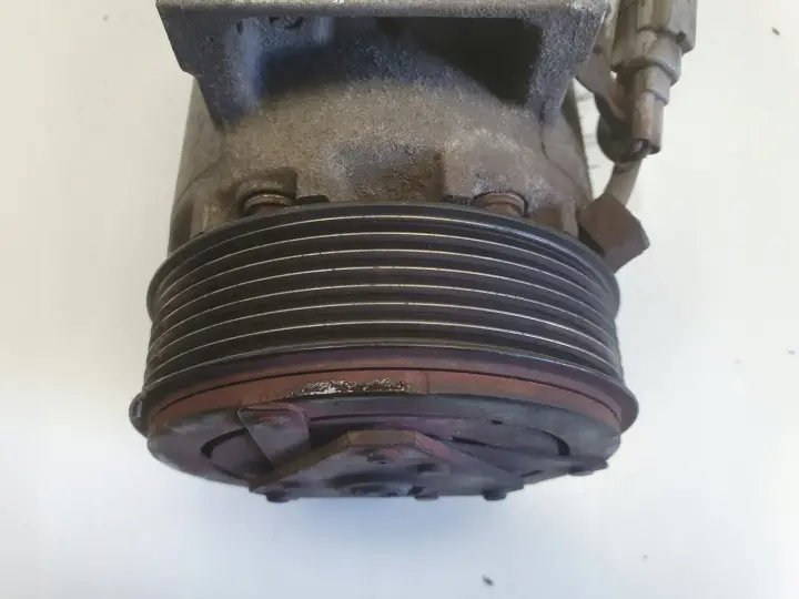 Renault Clio IV 0.9 TCe SPRĘŻARKA KLIMATYZACJI pompa 926000217R
