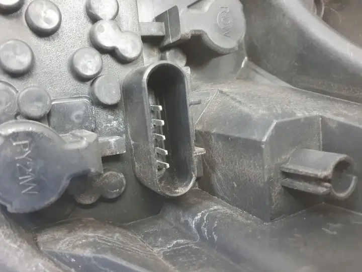 Opel Insignia A 08-17r TYLNA LAMPA LEWA lewy tył kierowcy