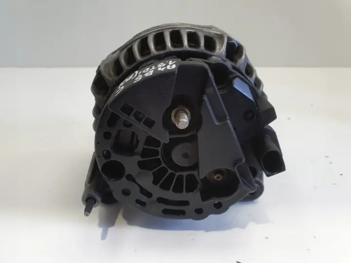 Audi A4 B5 1.9 TDI ALTERNATOR bosch 028903029B 120A