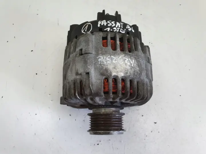 VW Passat B6 1.9 TDI ALTERNATOR valeo 06F903023C 140A