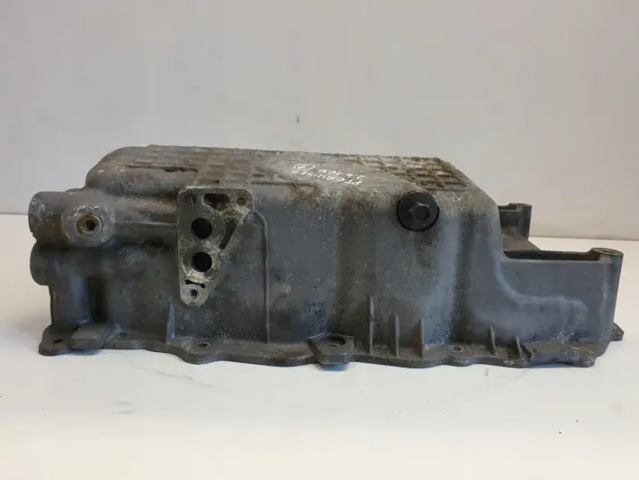 Pt Cruiser 2.4 16V MISKA OLEJU olejowa 04884387