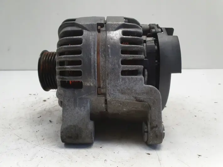 Opel Astra III H 1.4 16V ALTERNATOR bosch 0124325171