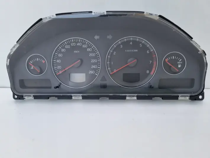 Volvo S60 I V70 II 2.4 20V LICZNIK ZEGARY 30746097 Europa benzyna