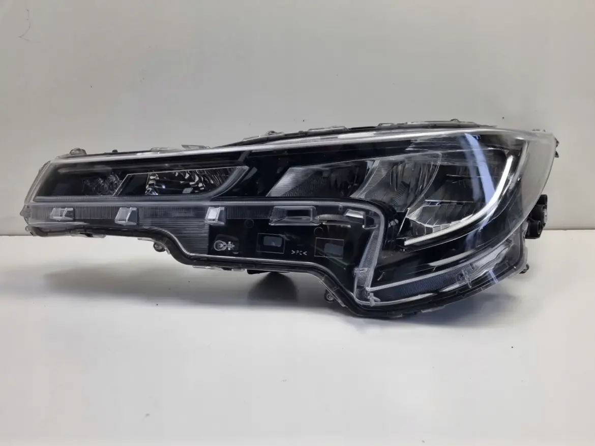 Toyota Corolla XII E21 PRZEDNIA LAMPA LEWA lewy przód FULL LED 81150-02S60