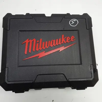 Walizka Milwaukee na WIERTATKO-WKRĘTARKA UDAROWA M18 CBLPD-422C