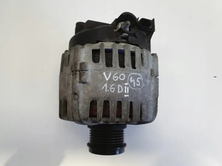 Volvo S40 II V50 1.6 D ALTERNATOR valeo 30659390 150A