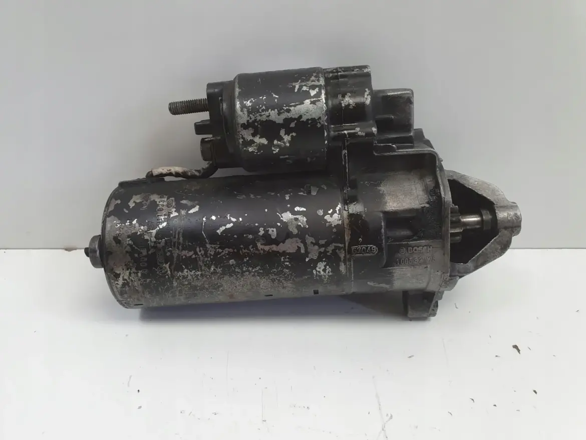Audi 80 B4 1.9 TD ROZRUSZNIK 0001110022 bosch