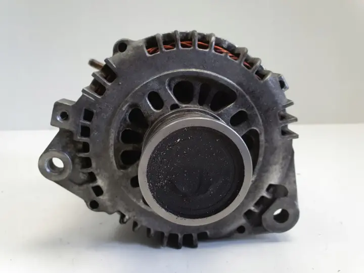Nissan X-TRAIL T30 2.0 16V ALTERNATOR 23100-AU400 110A