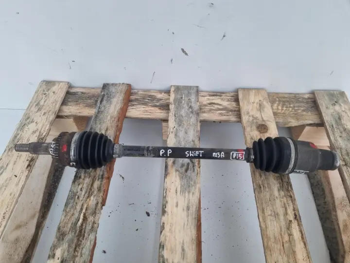 Suzuki Swift Mk6 IV 1.3 16V PRAWA PRZEDNIA PÓŁOŚ półośka prawy przód Autom