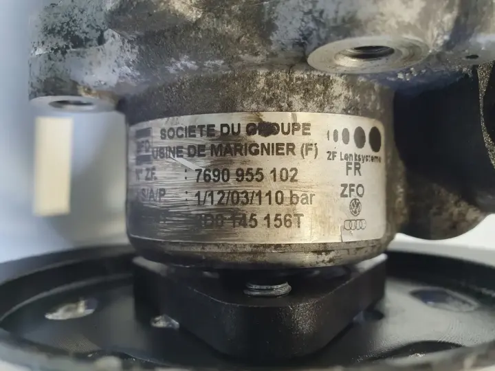 Audi 4 B6 1.9 TDI POMPA WSPOMAGANIA 8D0145156T