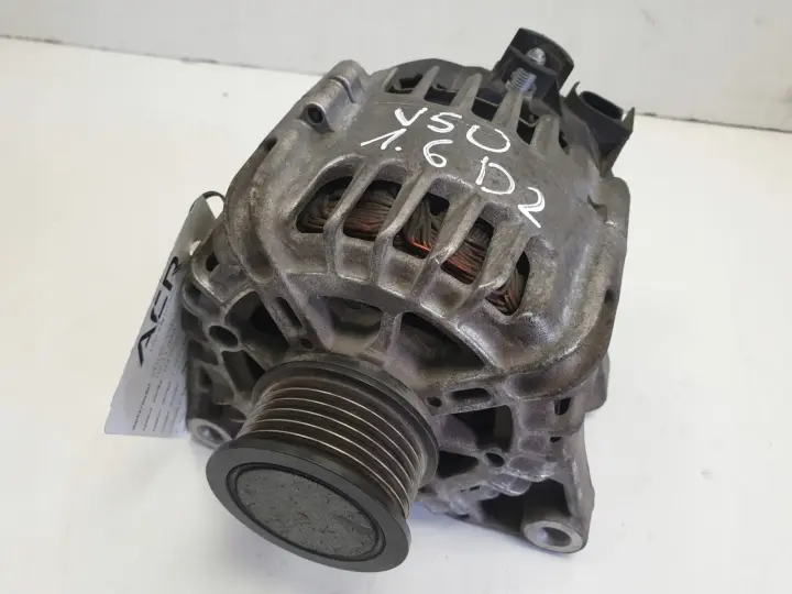 Volvo S40 II V50 C30 1.6 D ALTERNATOR 30659389