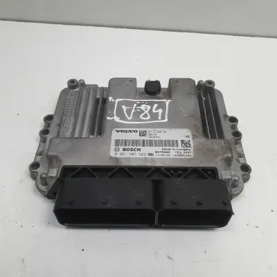 Volvo S60 II 1.6 T2 STEROWNIK SILNIKA Komputer 0261S07523 31312578