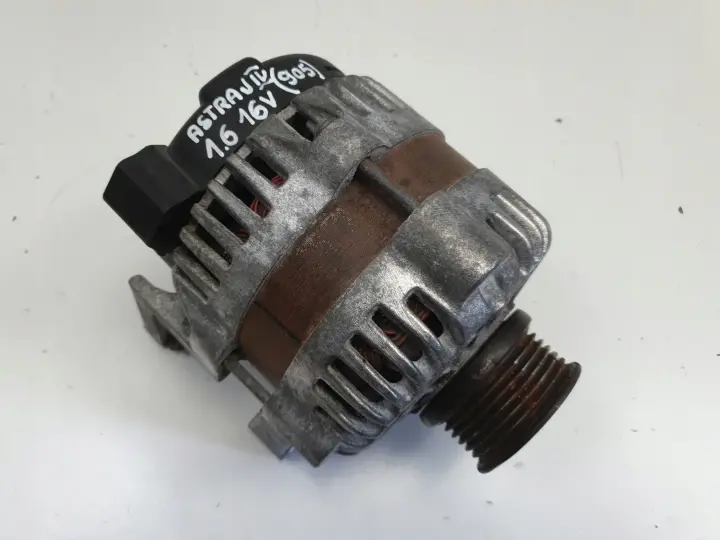 Opel Astra IV J 1.6 16V ALTERNATOR 13579667 ACY 100A