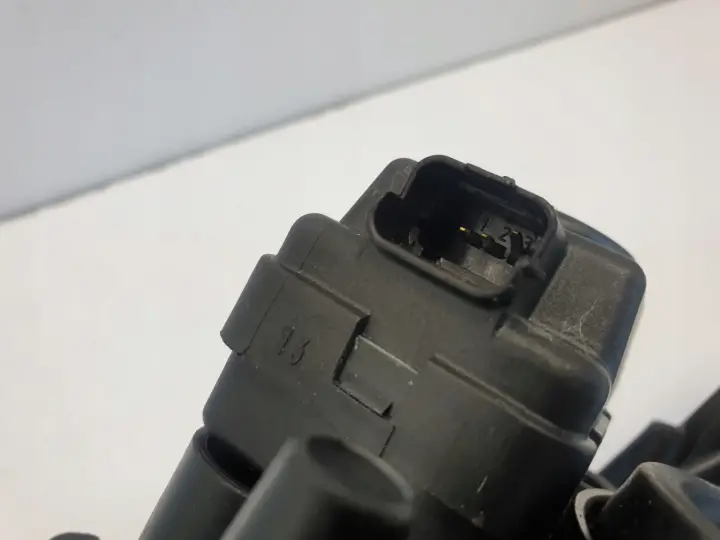 Toyota Aygo PRZEDNIA LAMPA PRAWA prawy przód EUROP