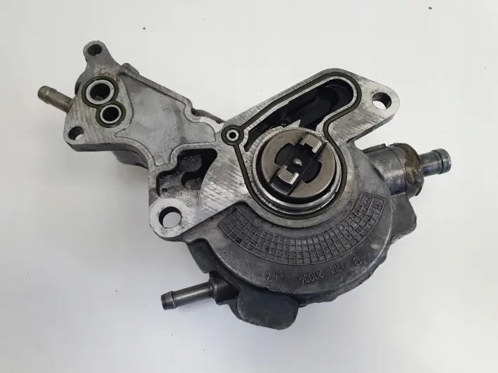 Audi A3 8L Golf IV 1.9 TDI POMPA VACUM wakum LUK 038145209A