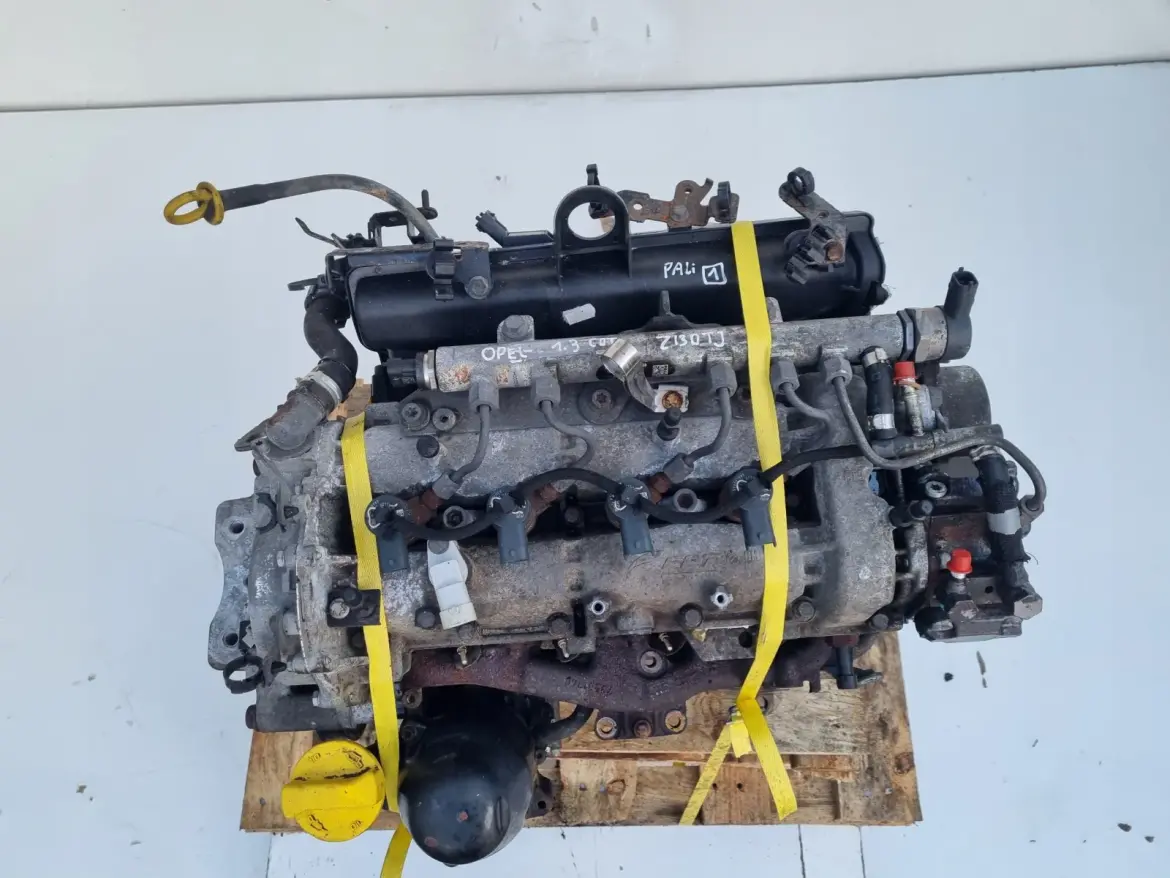 SILNIK KOMPLET Opel Corsa D 1.3 CDTI 75KM Z13DTJ