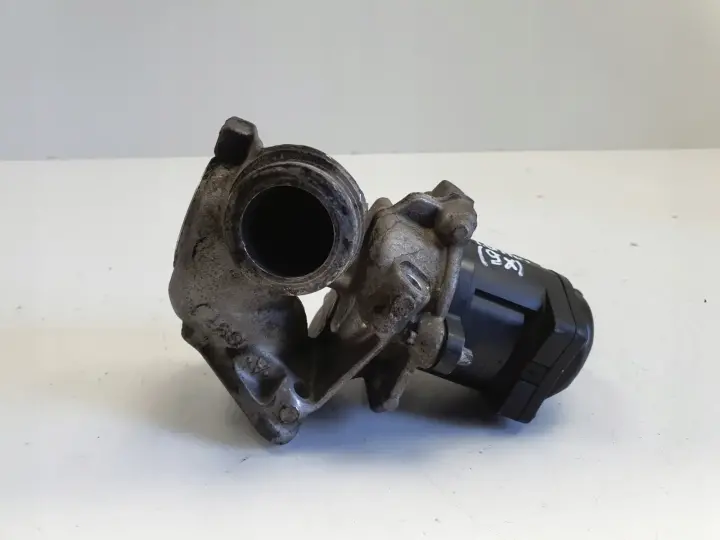 Ford Focus MK2 II 1.6 TDCI ZAWÓR EGR 9672880080
