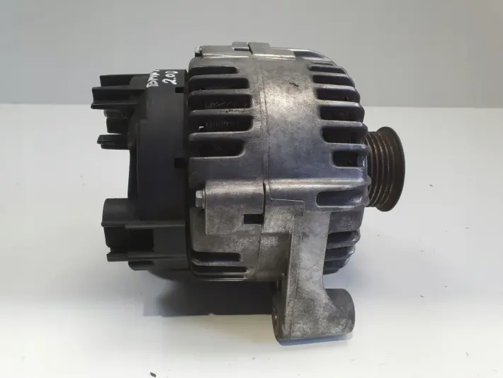 BMW X3 2.0 D ALTERNATOR 7797660 150A valeo