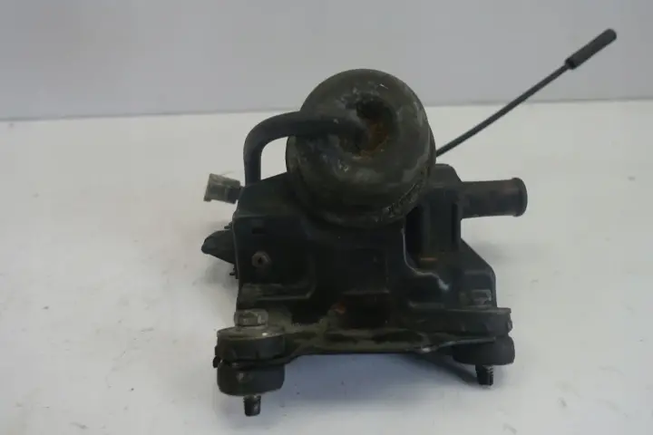 83e149766037aa1a8318598f24b8664c