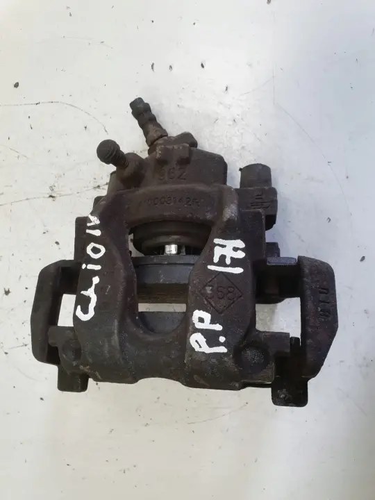 Renault Clio IV PRAWY PRZEDNI ZACISK HAMULCOWY przód PASAŻERA 410008142R