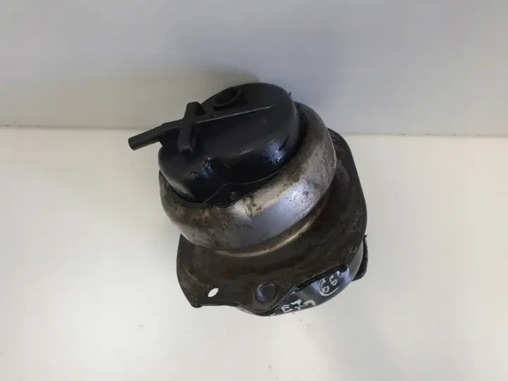 BMW X6 E71 3.0 D PODUSZKA SILNIKA P678441602