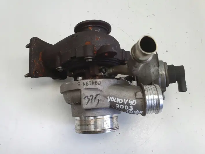 Volvo C30 S40 II V50 lift 2.0 D D3 TURBOSPRĘŻARKA 31312712
