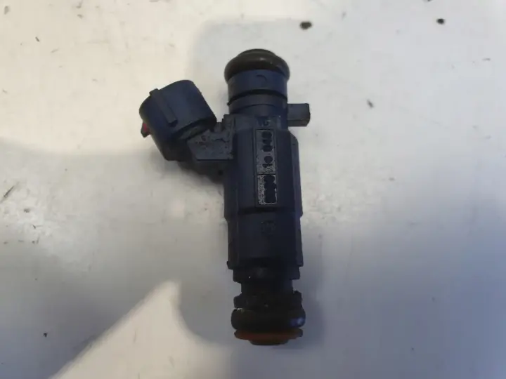 Kia Ceed 1.4 16V WTRYSKIWACZ PALIWA wtrysk 35310-2B000