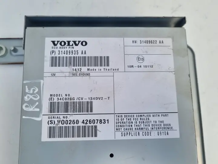 Volvo V60 I S60 II V40 II WZMACNIACZ RADIA 31409935 31409935AA