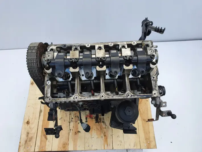 SILNIK BEZ OSPRZĘTU VW Transporter T5 1.9 TDI 105KM BLS