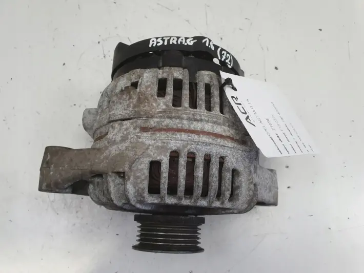 Opel Astra II G 1.6 8V ALTERNATOR bosch 0124415002 TZ 100A